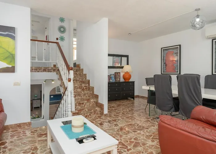 Dom wakacyjny Casa Julia Playa de las Americas (Tenerife)